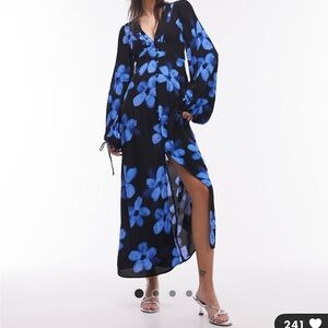 Topshop maxi in blue  floral dress size 2